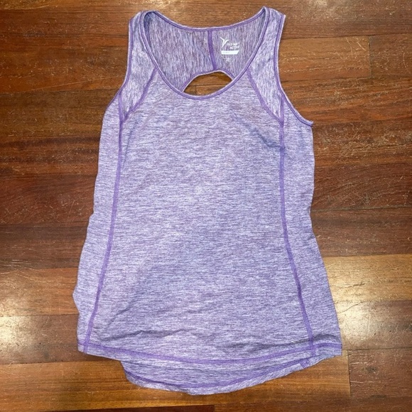 Old Navy Workout Tank top Medium - Picture 1 of 3